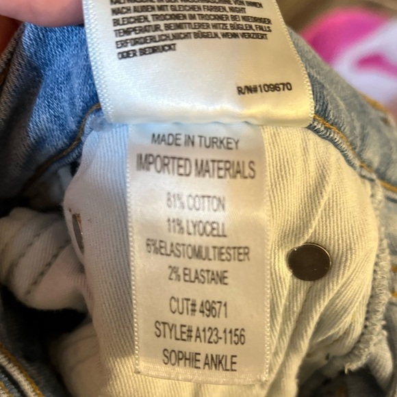 Agolde Sophie Mid Rise Ankle Jeans light wash, size 27 - Picture 8 of 8